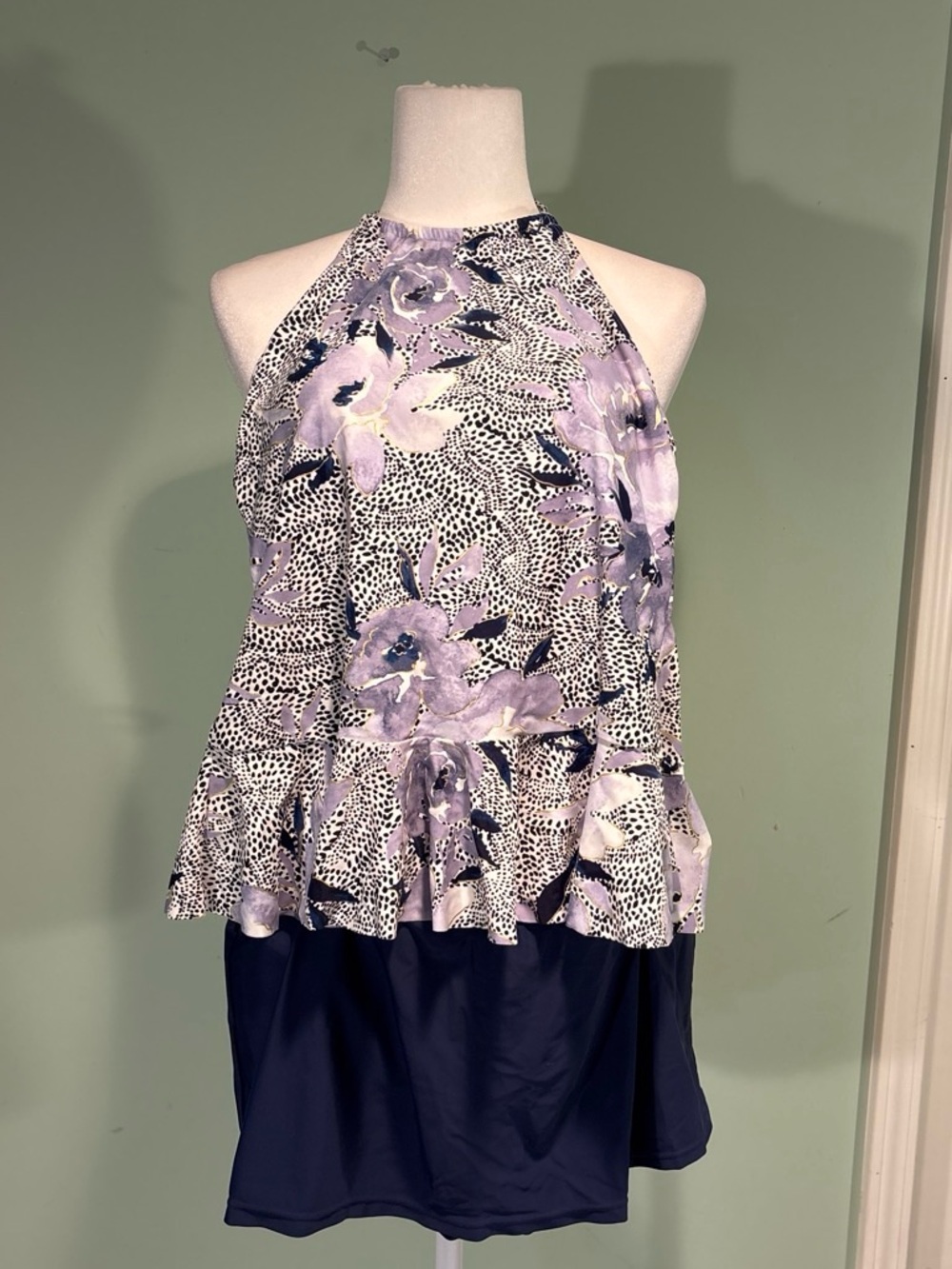 St Joh’sNay women’s navy blue Floral Halter swim Top w/ruffle size 10